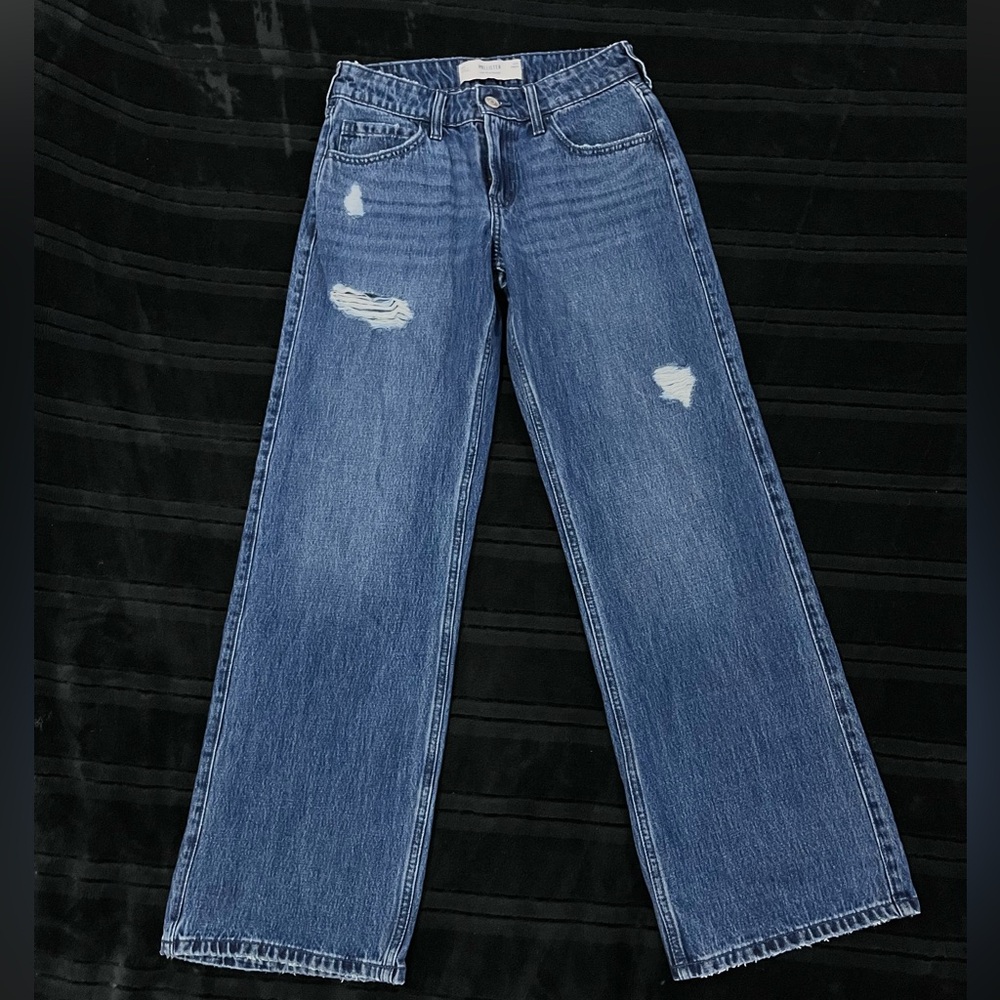 Hollister Jeans - Picture 2 of 8